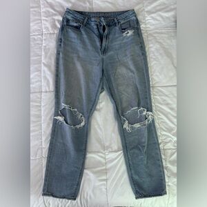 American Eagle Mom Jeans